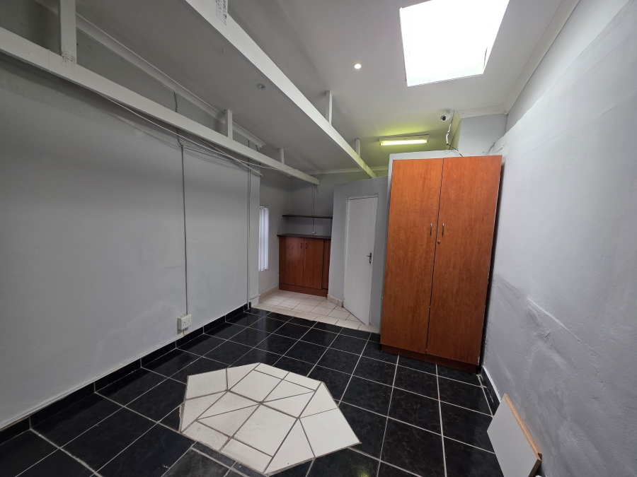 Commercial Property for Sale in Belgravia Eastern Cape